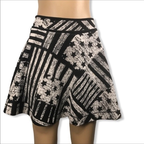 Material Girl Skirt High waist Mini printed Stars & Stripes patriotic Size M - Picture 14 of 14